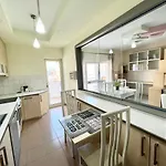 Appartement Rolling - Near Blloku