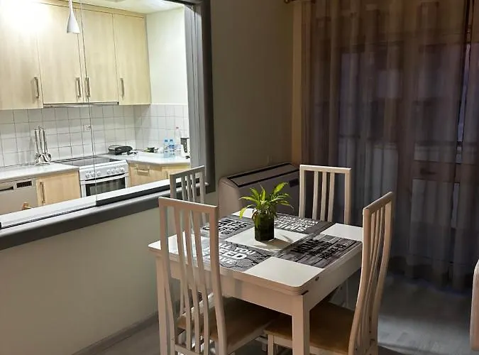 Rolling - Near Blloku