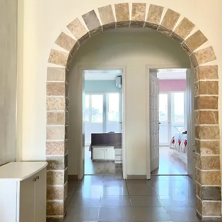 Rolling - Near Blloku Apartment Tirana