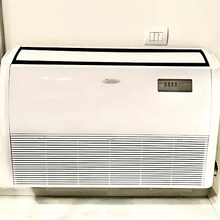 Rolling - Near Blloku