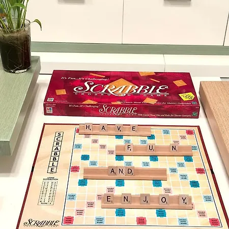 Rolling - Near Blloku Tirana