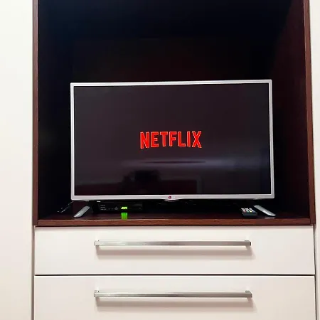 Rolling - Near Blloku